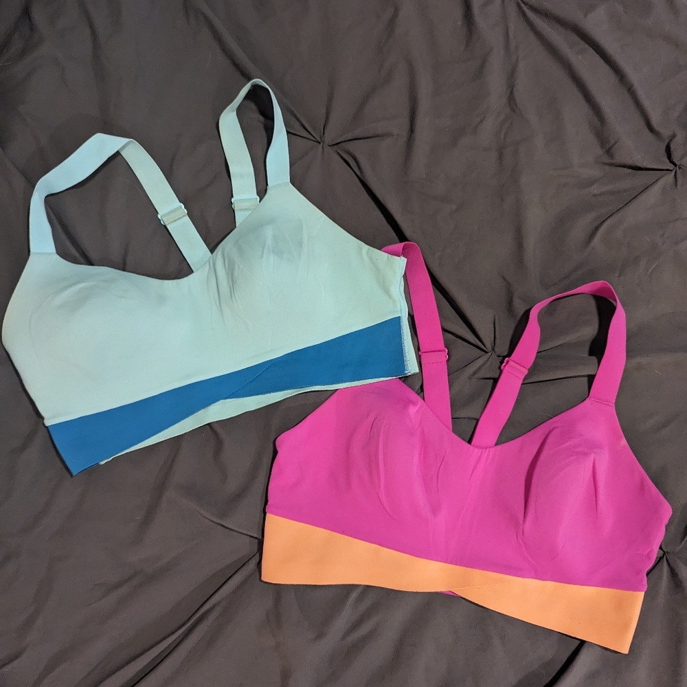 Set of 2 Victoria's Secret 'On Point' Sports Bras